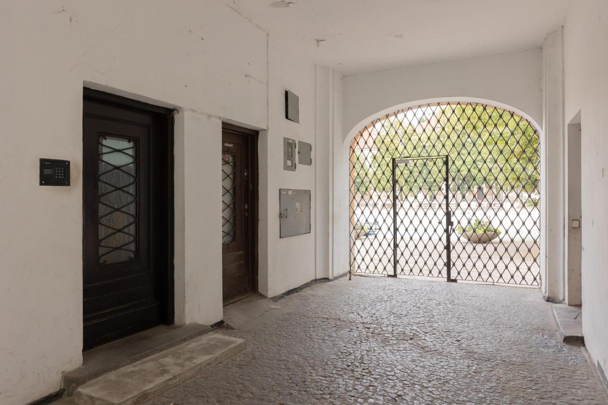 Warsaw New Town Square Apartment For 5 Guests By Noclegi Renters Varsóvia Exterior foto